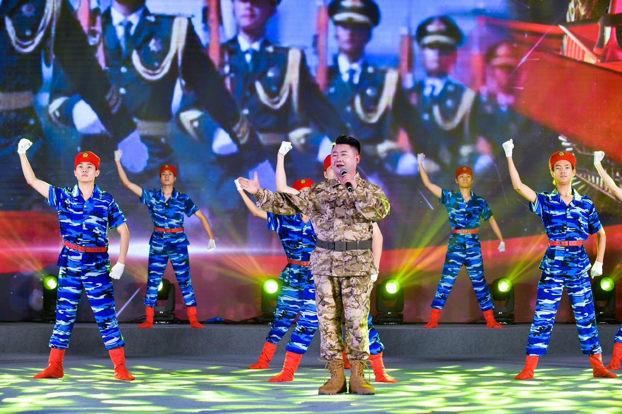 新时代 “星”作为 ——星瑞集团举行庆祝建军96周年“八一”老兵联谊会(图14)