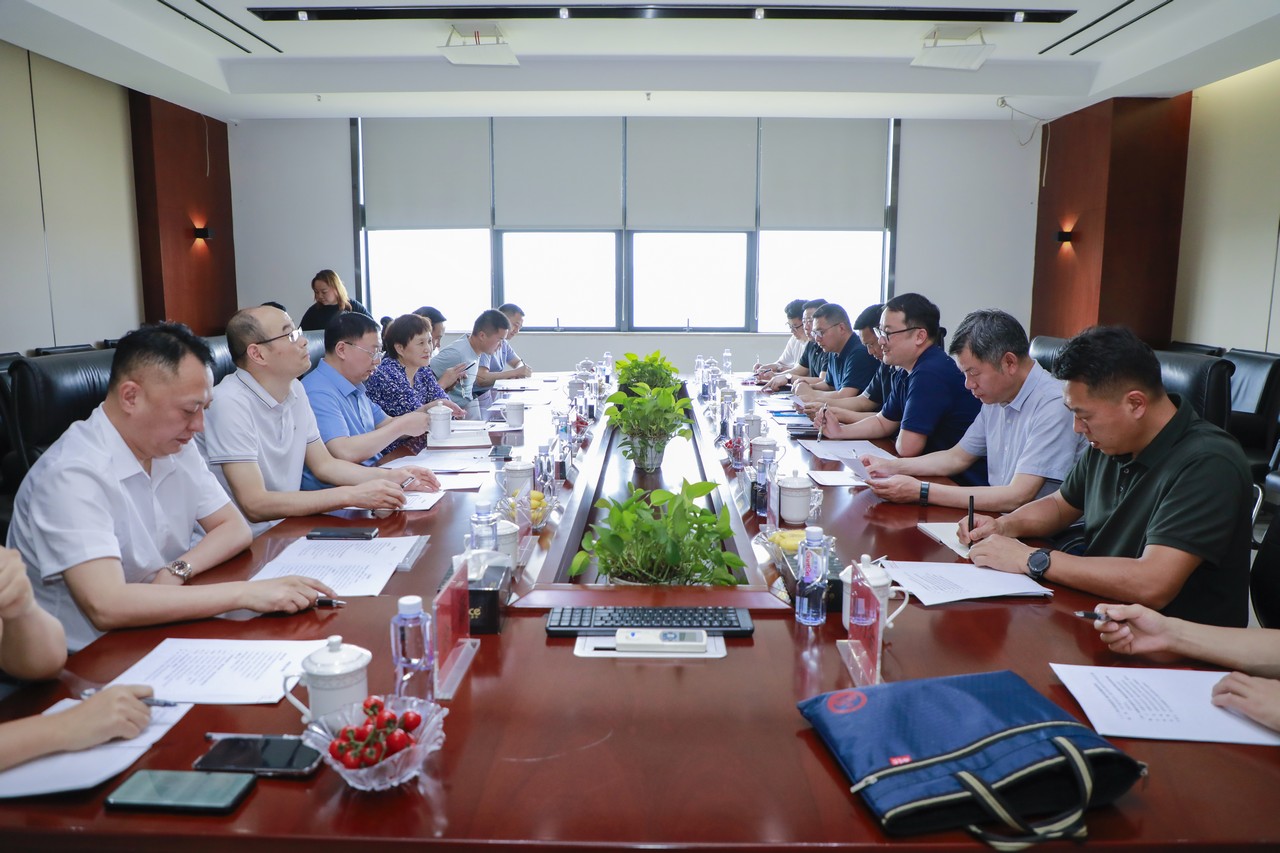 吕状文董事长应邀参加云南省退役军人事务厅在蓉调研座谈会(图6)