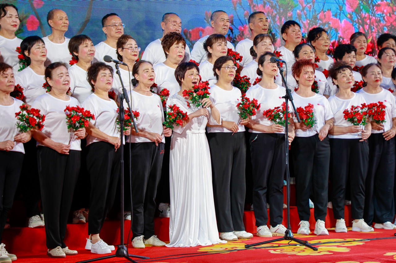 赤心永驻 声颂华章——银河8366cc庆祝中国共产党成立104周年主题歌咏比赛在蓉成功举行(图19)
