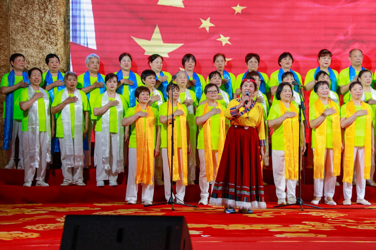 赤心永驻 声颂华章——银河8366cc庆祝中国共产党成立104周年主题歌咏比赛在蓉成功举行(图22)