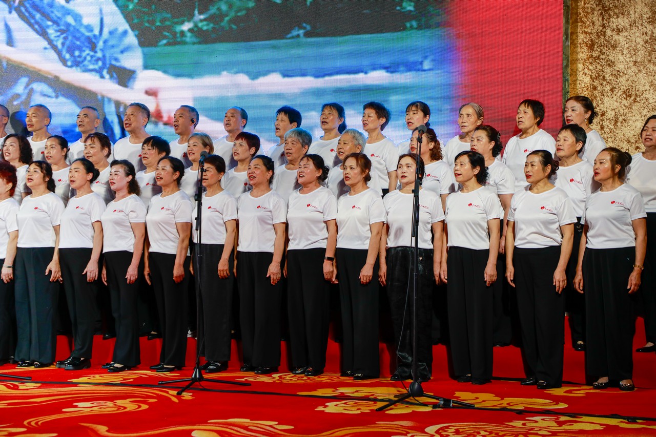 赤心永驻 声颂华章——银河8366cc庆祝中国共产党成立104周年主题歌咏比赛在蓉成功举行(图28)